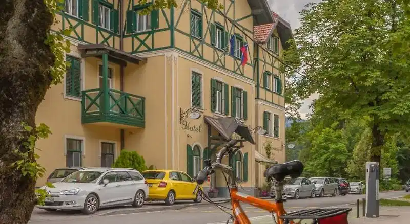 Triglav – Hotelfoto