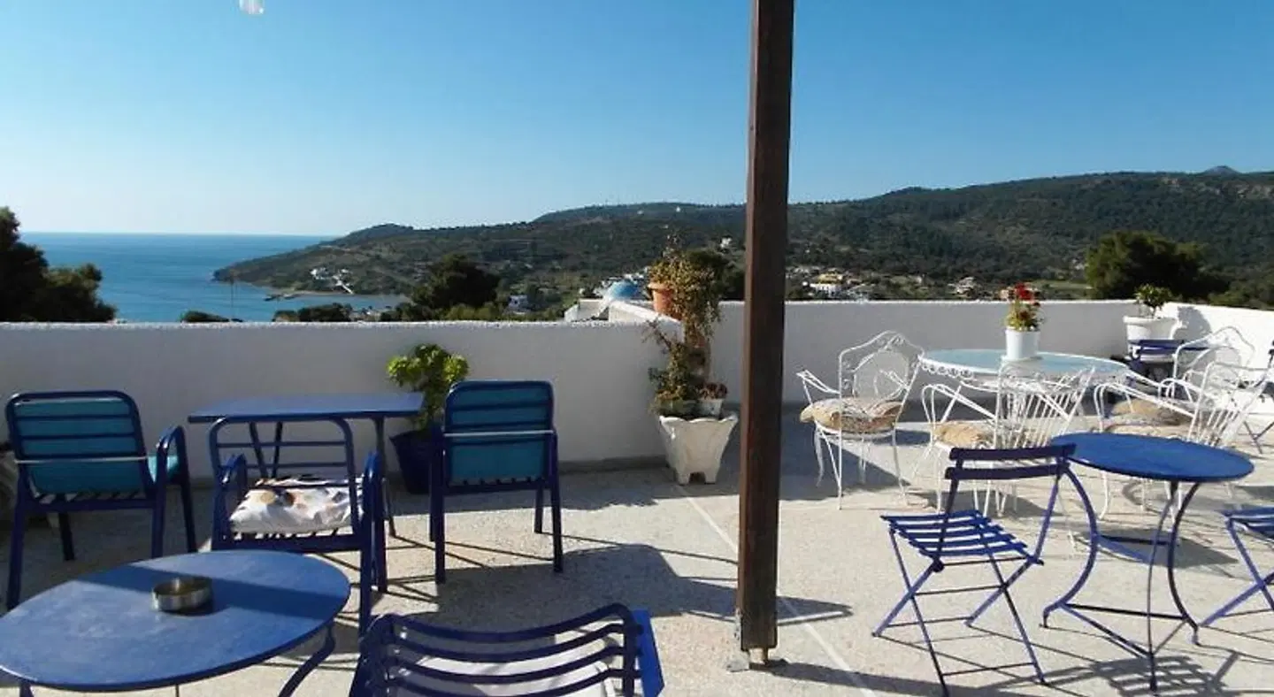 Eri Studios Terrasse