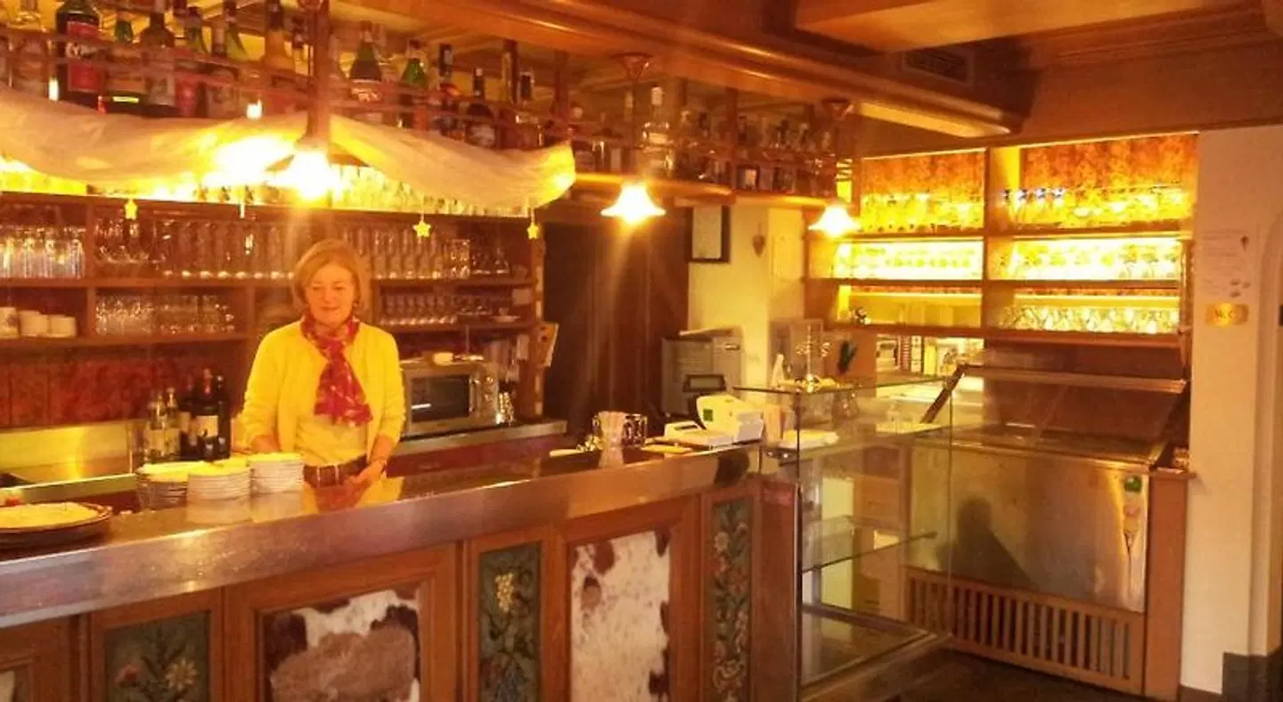 Hotel Garni Doris Bar