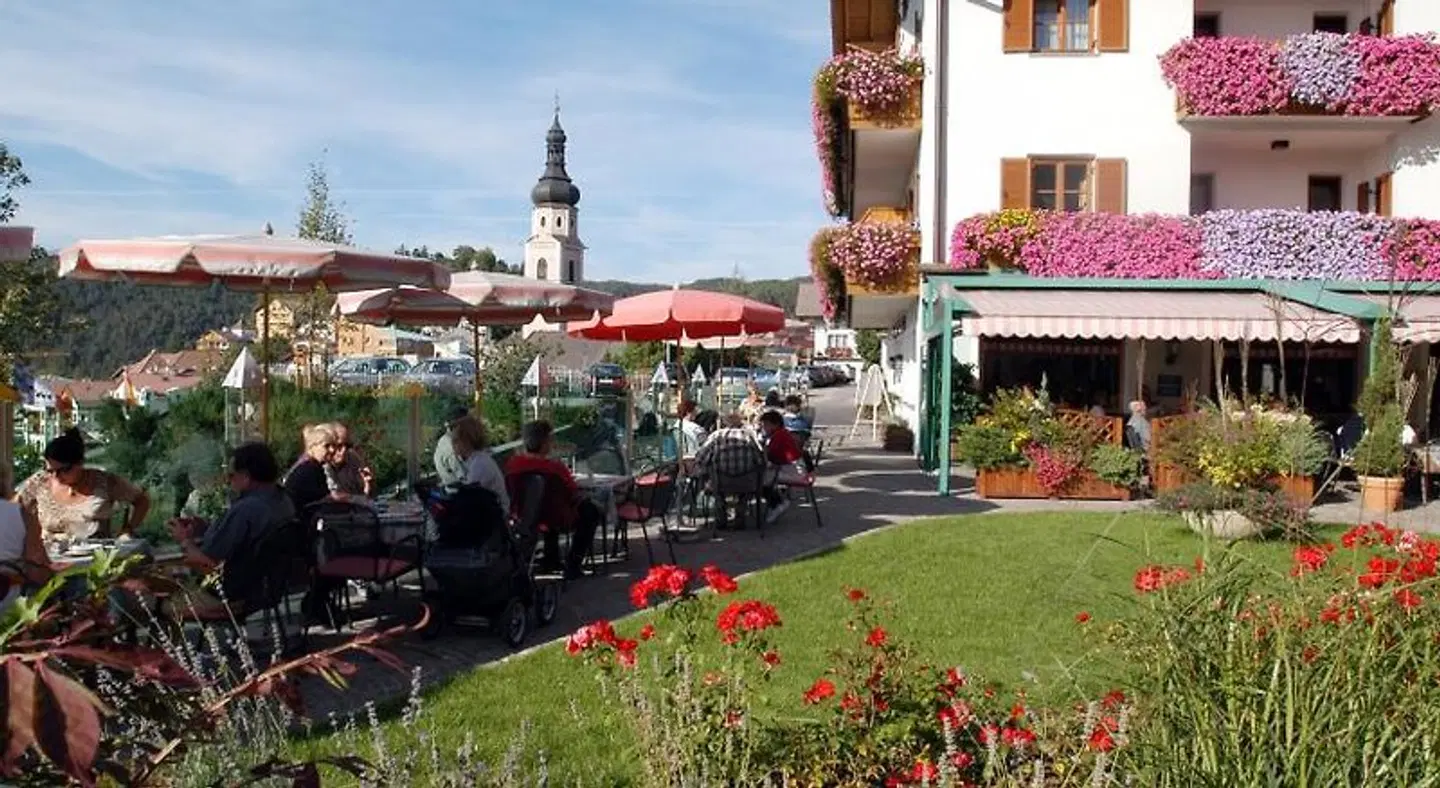 Hotel Garni Doris Garten