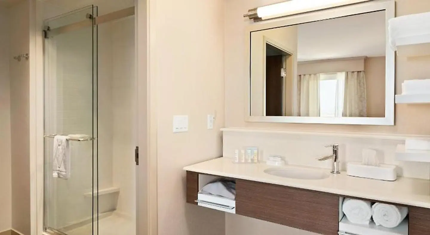 Hampton Inn by Hilton Edmonton/Sherwood Park Badezimmer