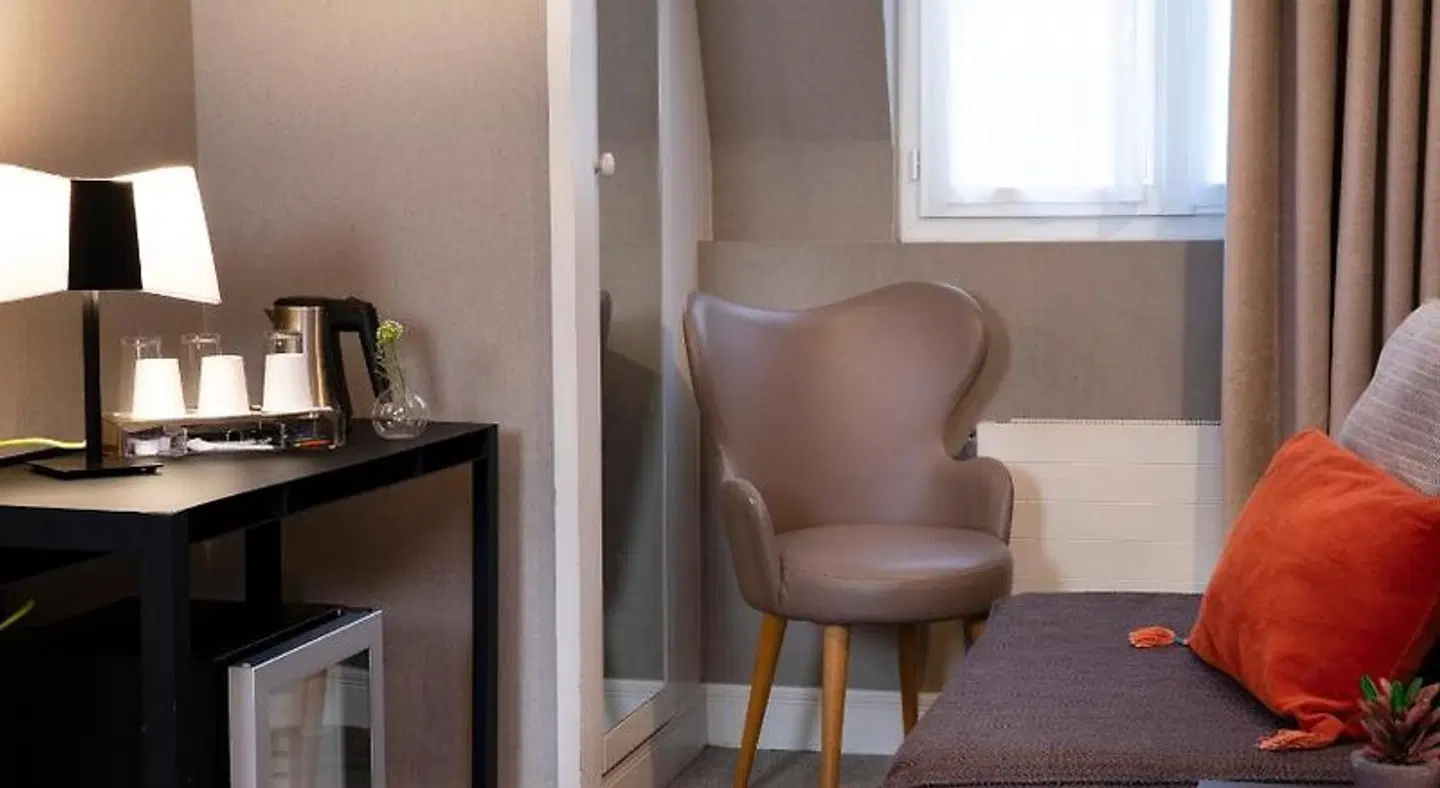 Emeraude Plaza Etoile ROOM_EXAMPLE