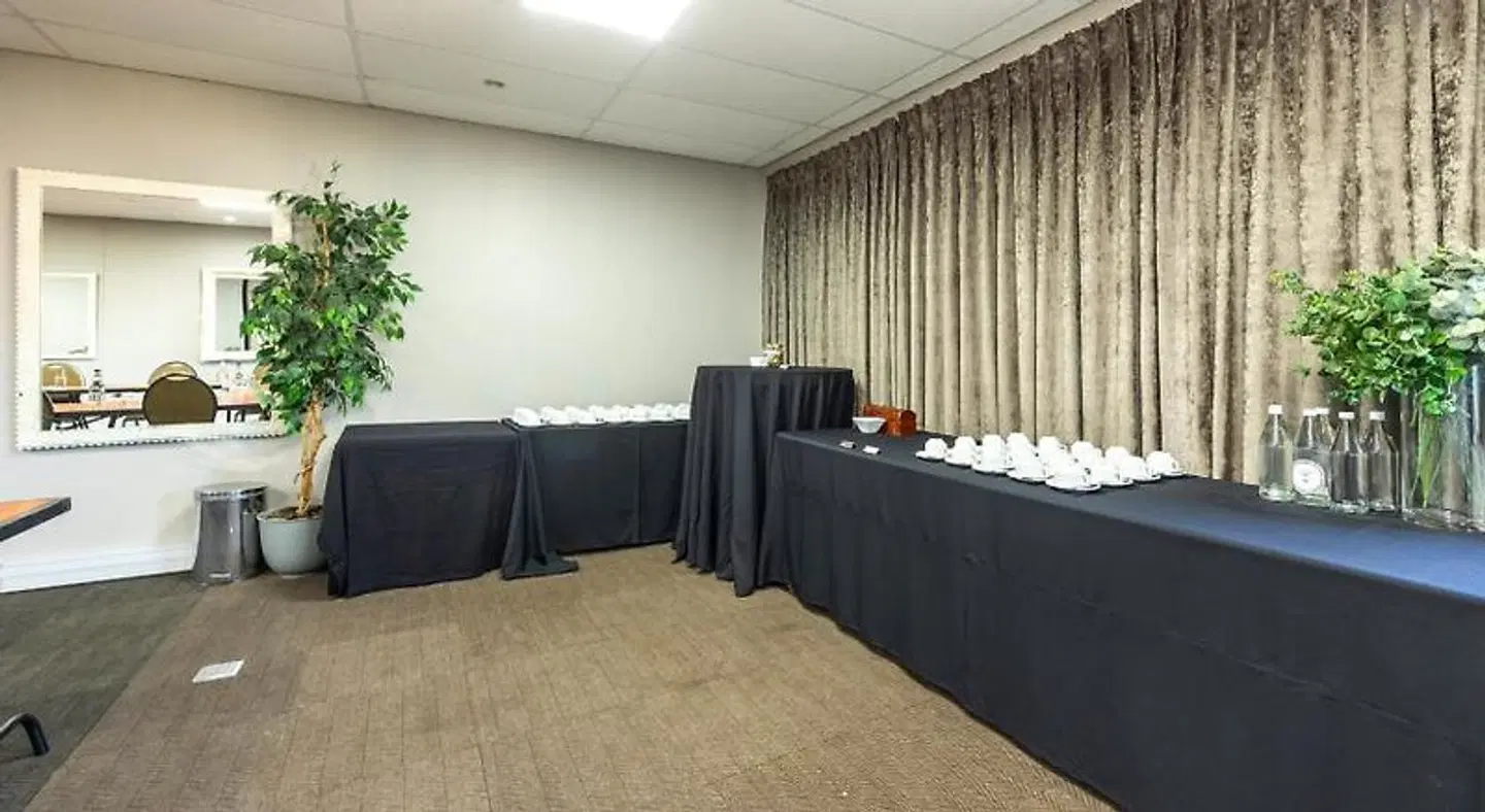 Ruslamere Hotel, Spa and Conference Centre ROOM_EXAMPLE