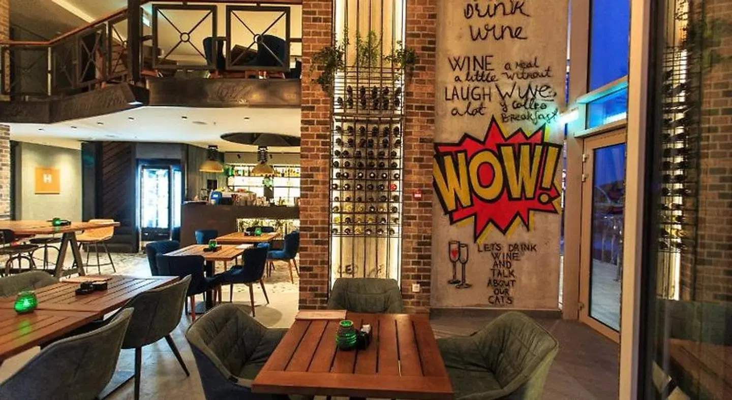 Hotel Wow Restaurant