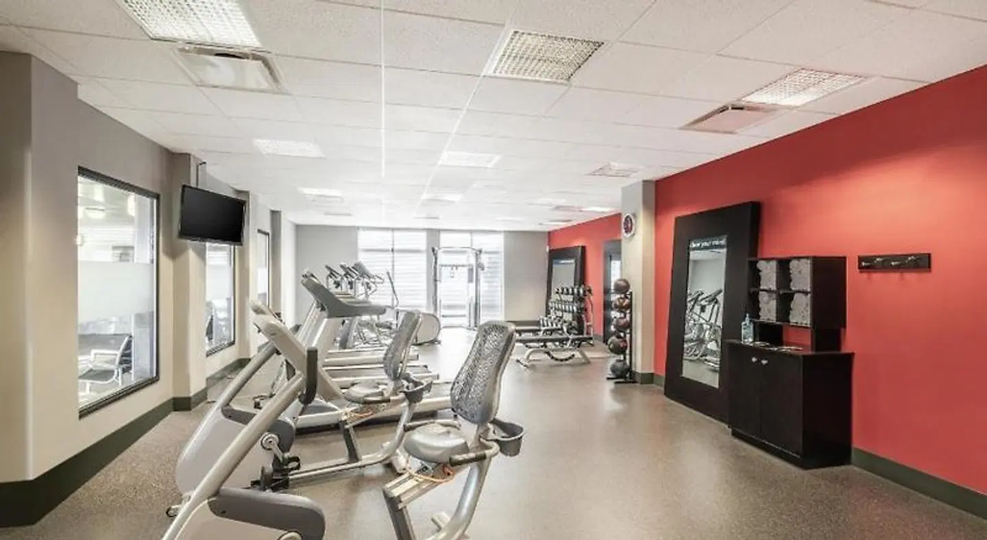 Hampton Inn & Suites Roanoke Airport SPORTS_AND_LEISURE
