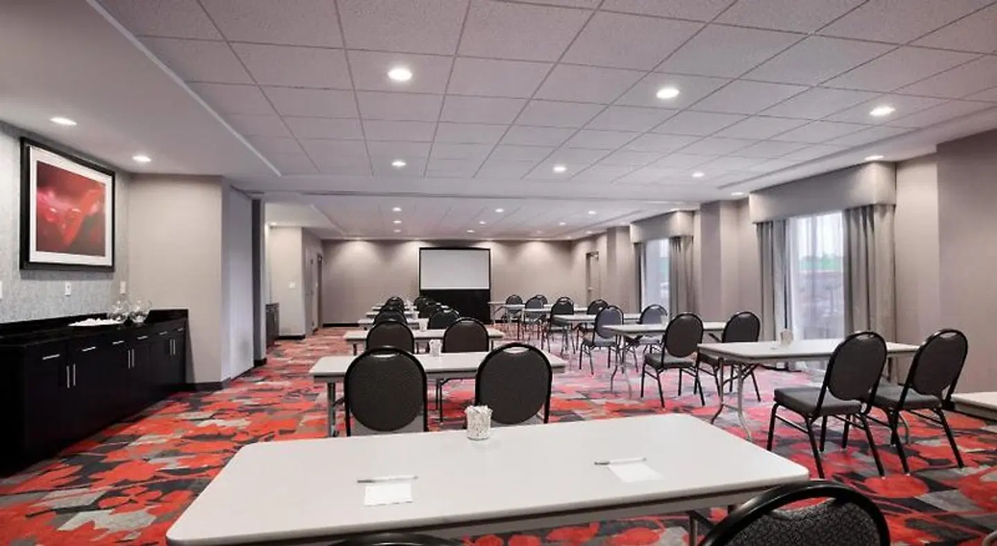 Hampton Inn & Suites Roanoke Airport Konferenz