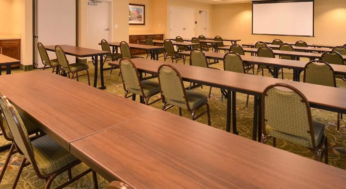 Hampton Inn Omaha Midtown-Aksarben Area Konferenz