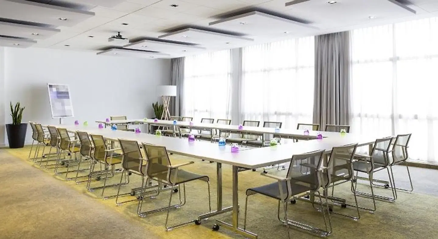 Novotel Bordeaux Lac Konferenz