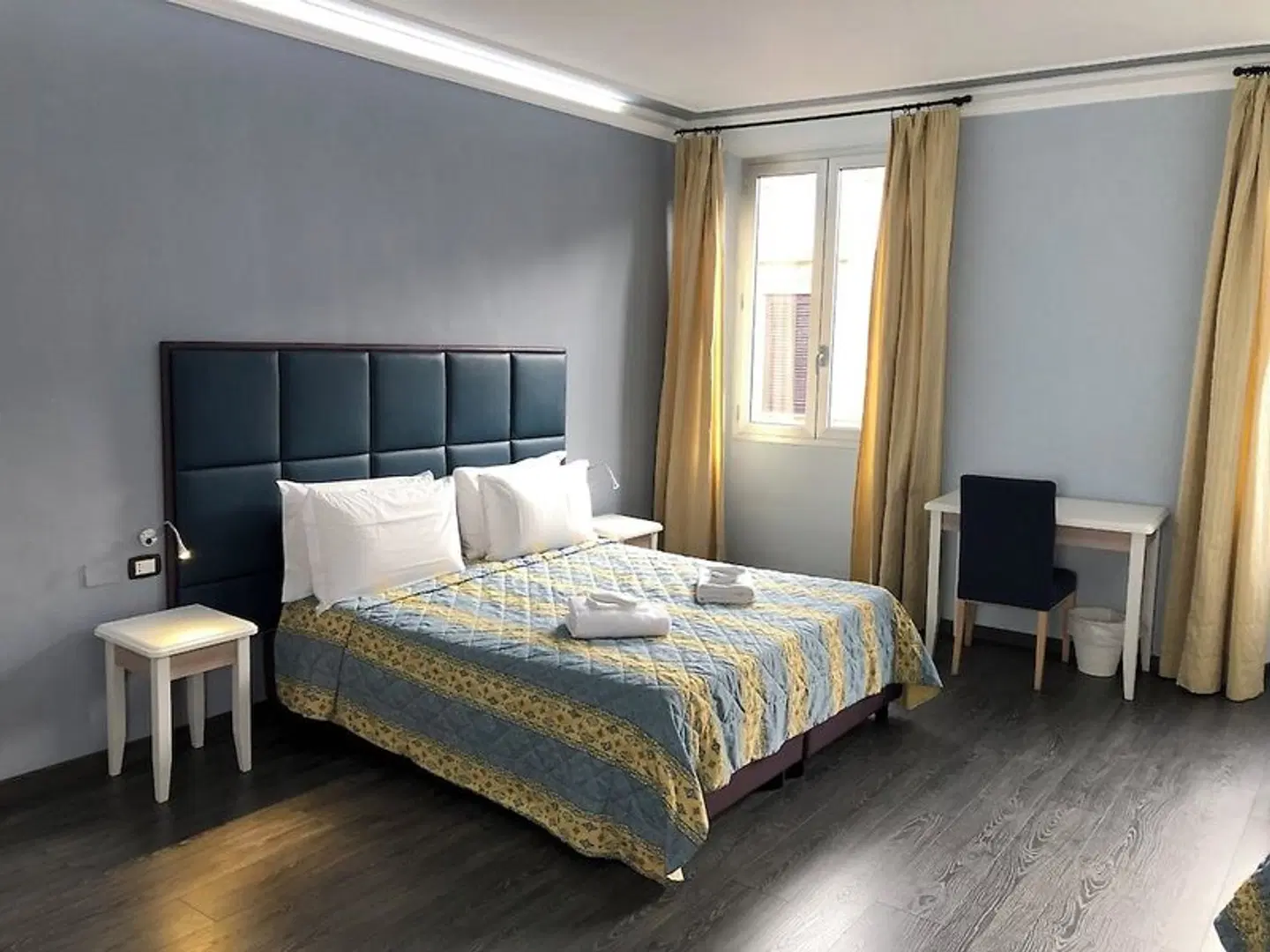 Gioia ROOM_EXAMPLE