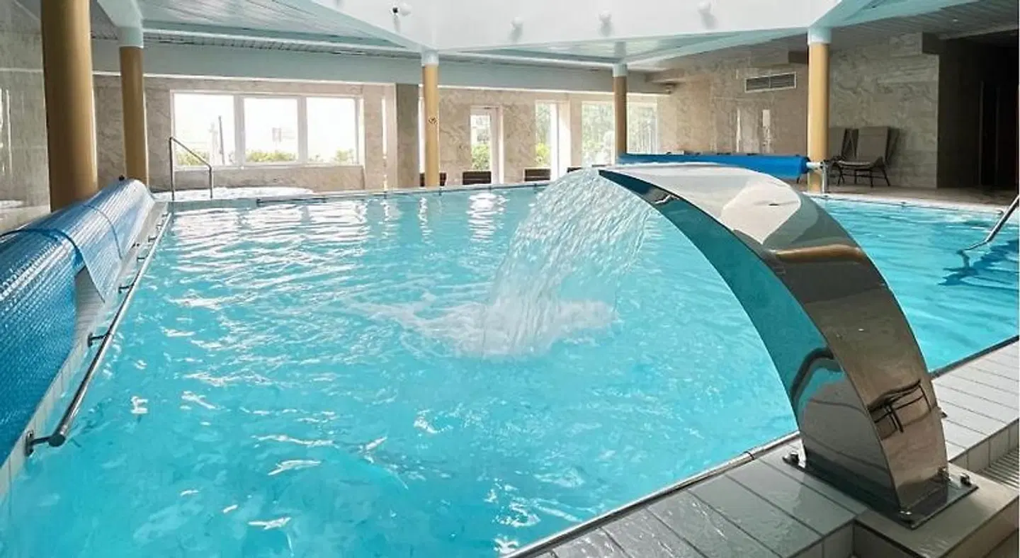 Health & Wellness Center Energetikas Hallenbad