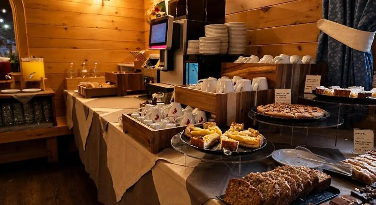 Arisch Restaurant