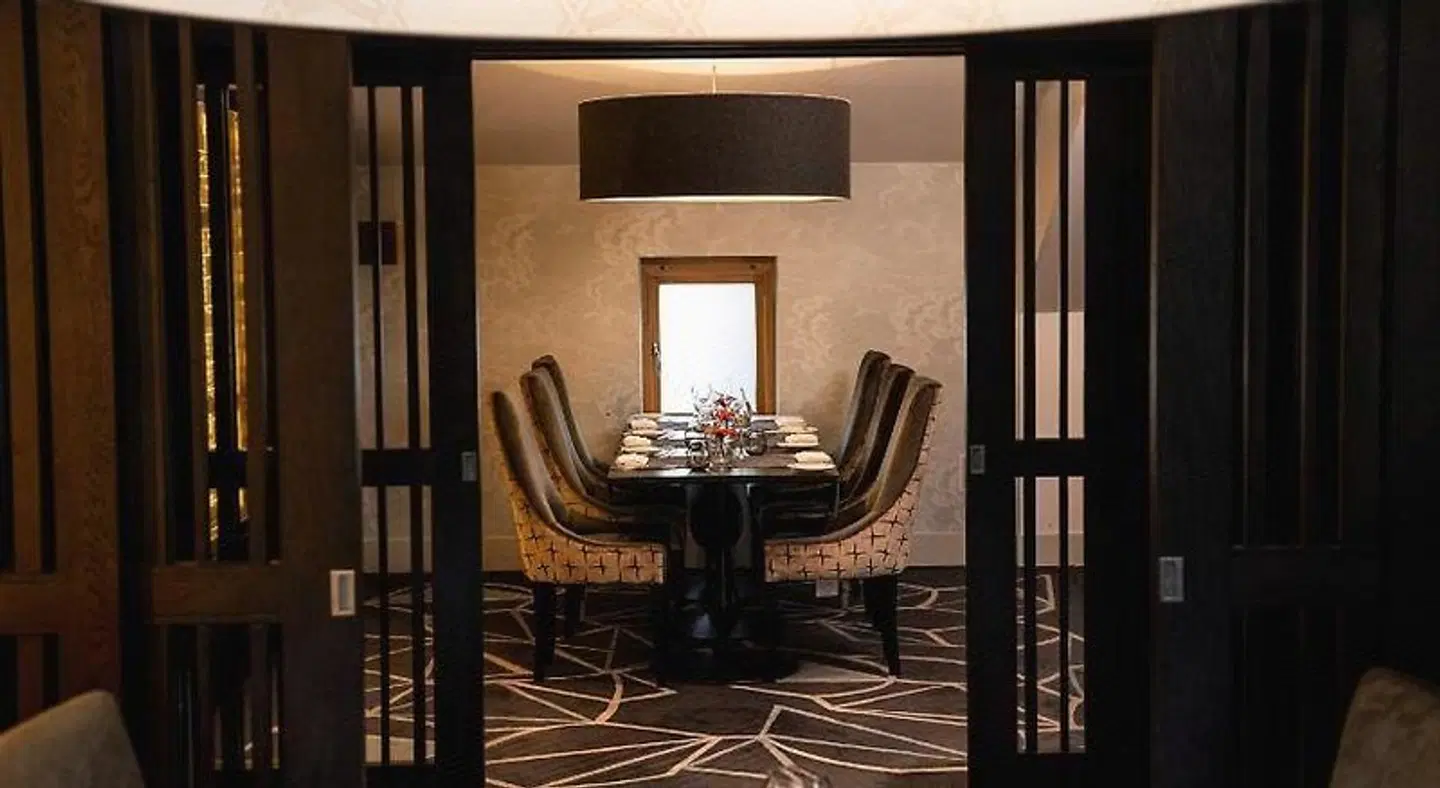 The Chester ROOM_EXAMPLE