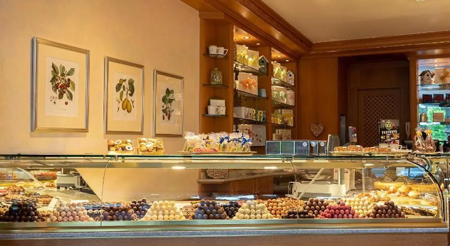 Colombi Restaurant