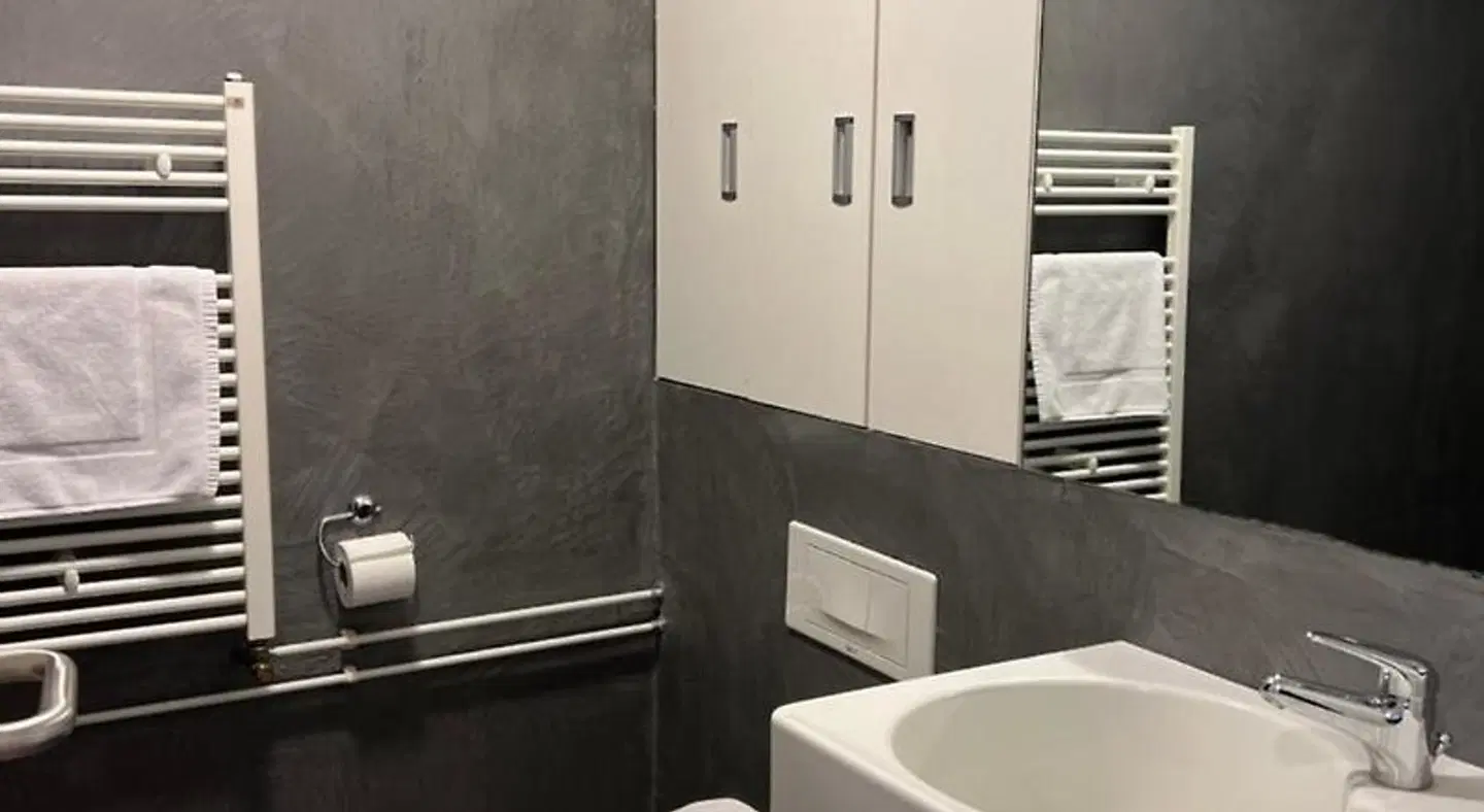 Hótel Bifröst Badezimmer