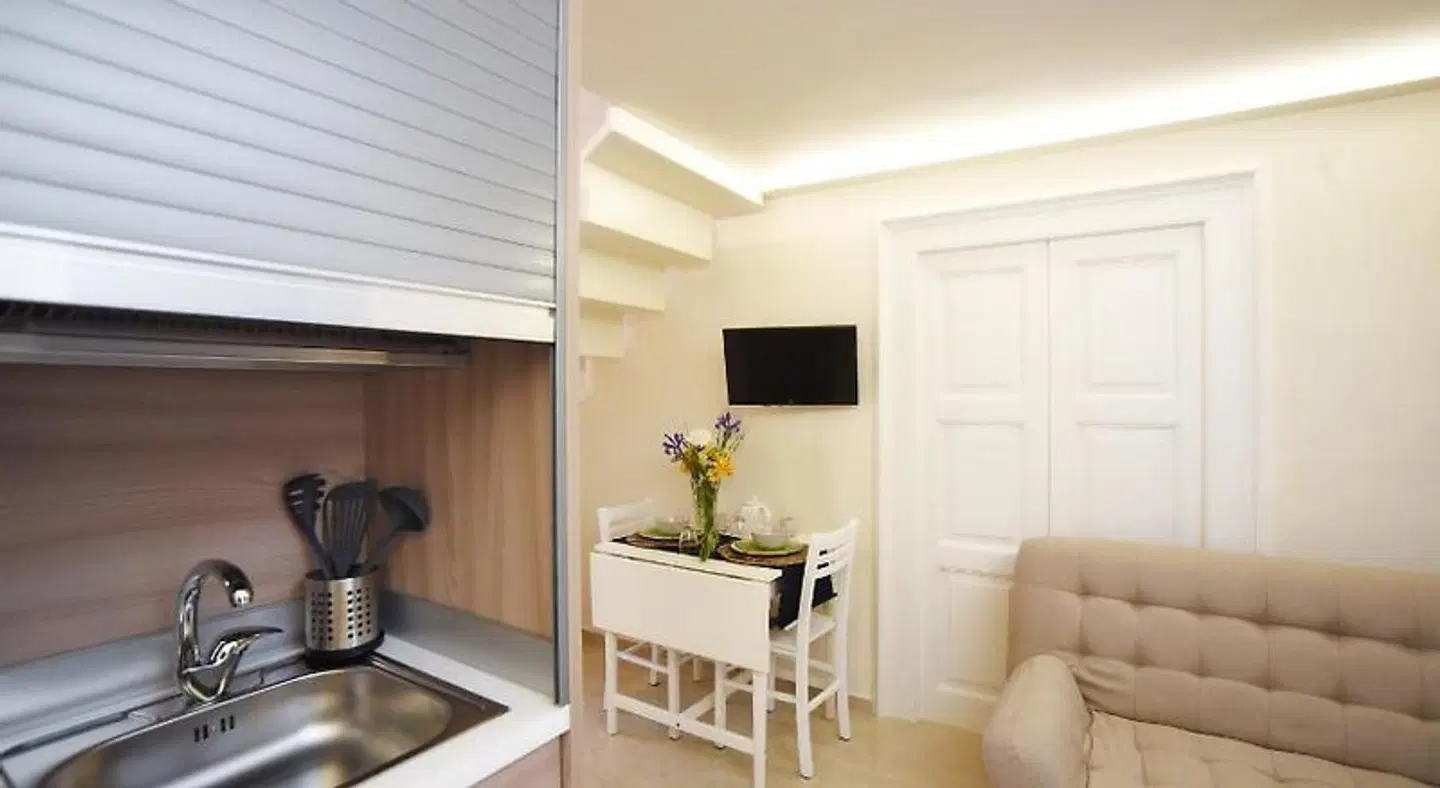Kapsott B&B ROOM_EXAMPLE