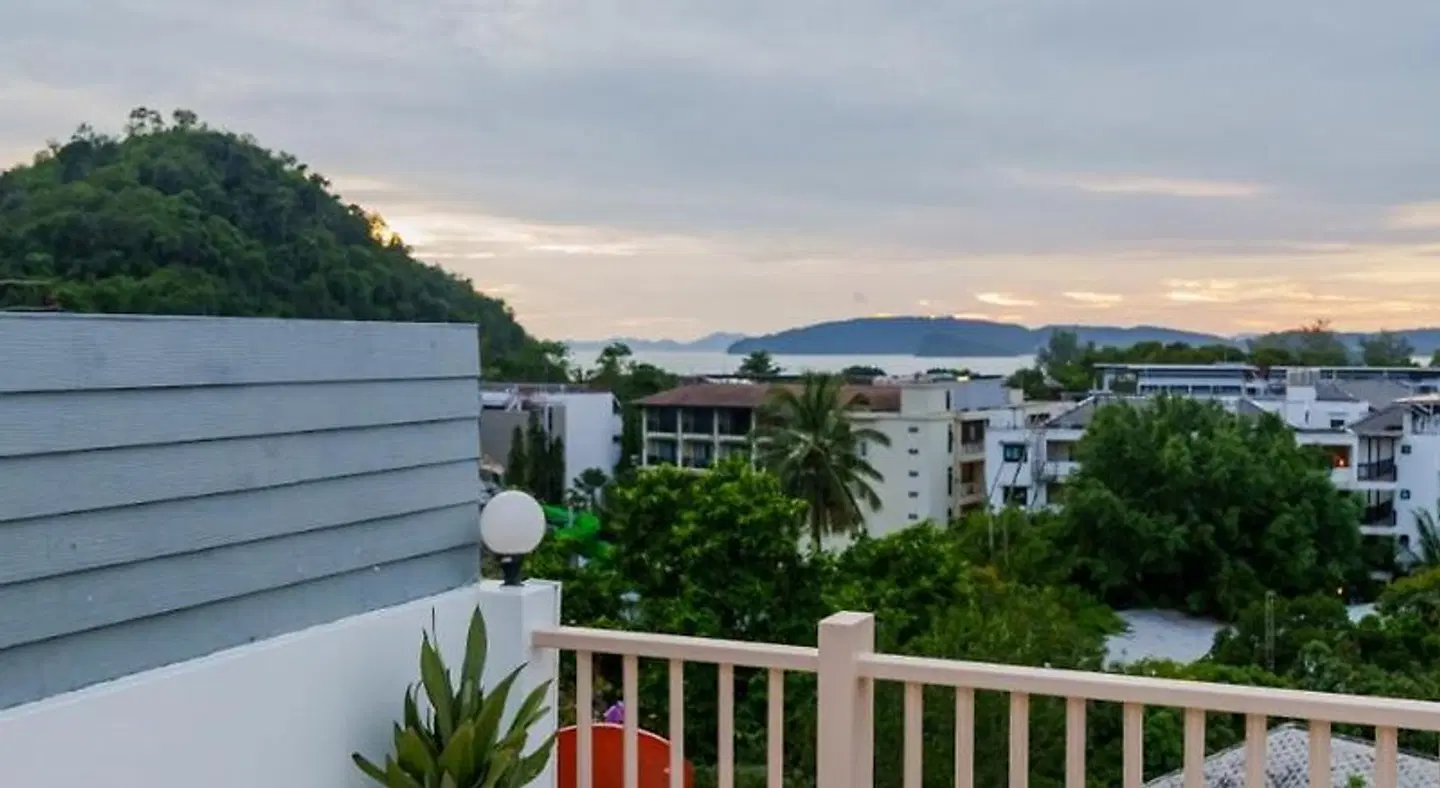 Little Home Ao Nang Terrasse