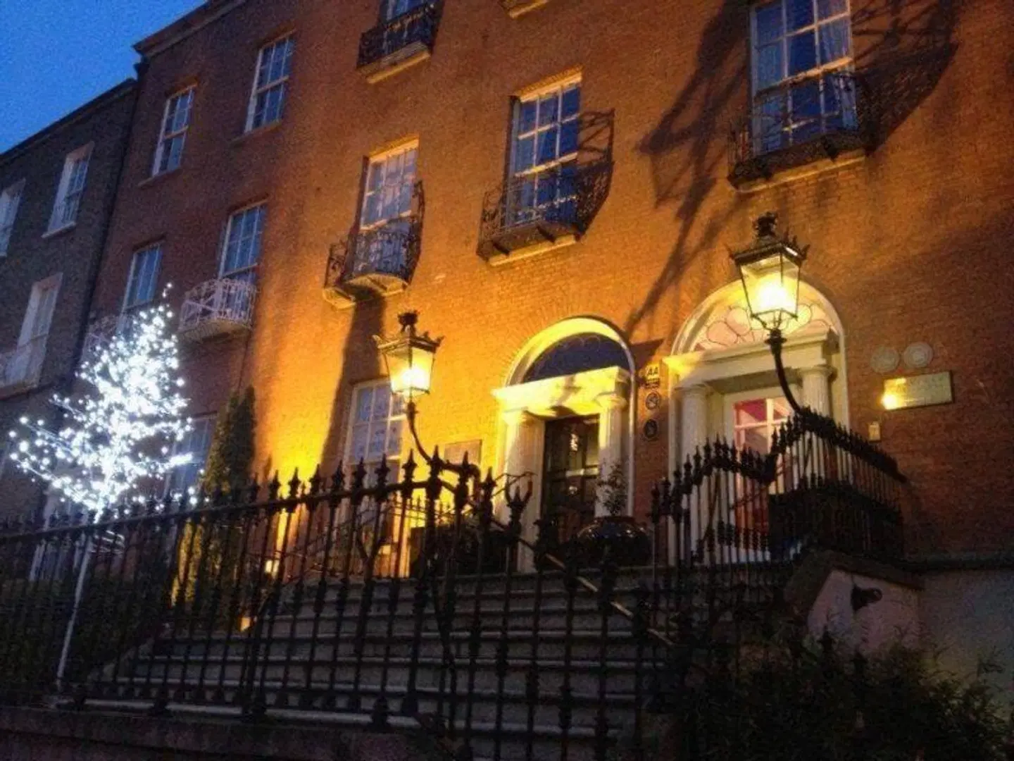 Pembroke Town House Bar