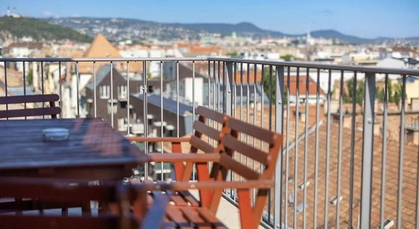 Corvin Center Suites Terrasse