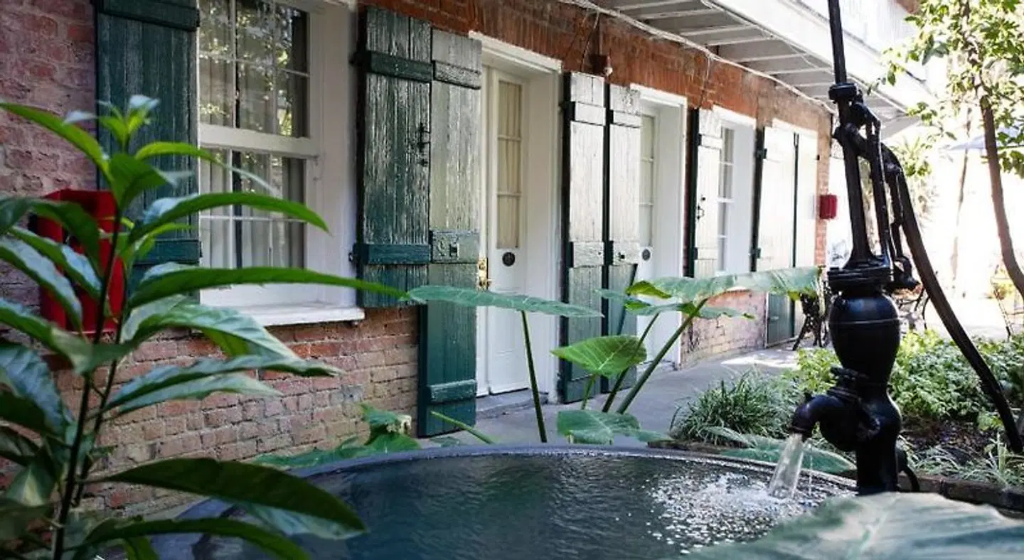 St. Pierre French Quarter EXTERIOR