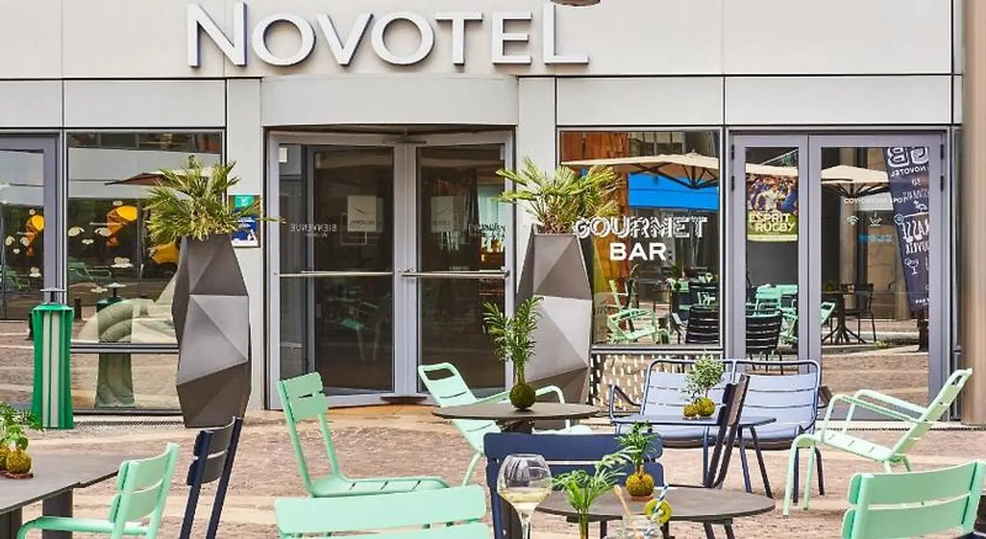 Novotel Paris Rueil Malmaison EXTERIOR