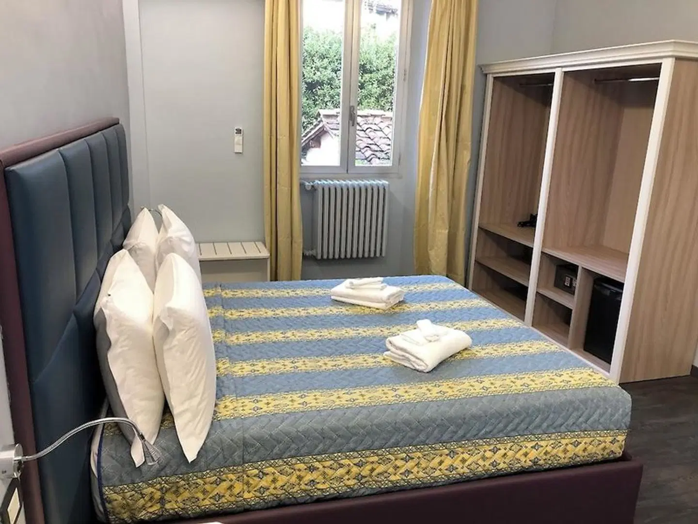 Gioia ROOM_EXAMPLE