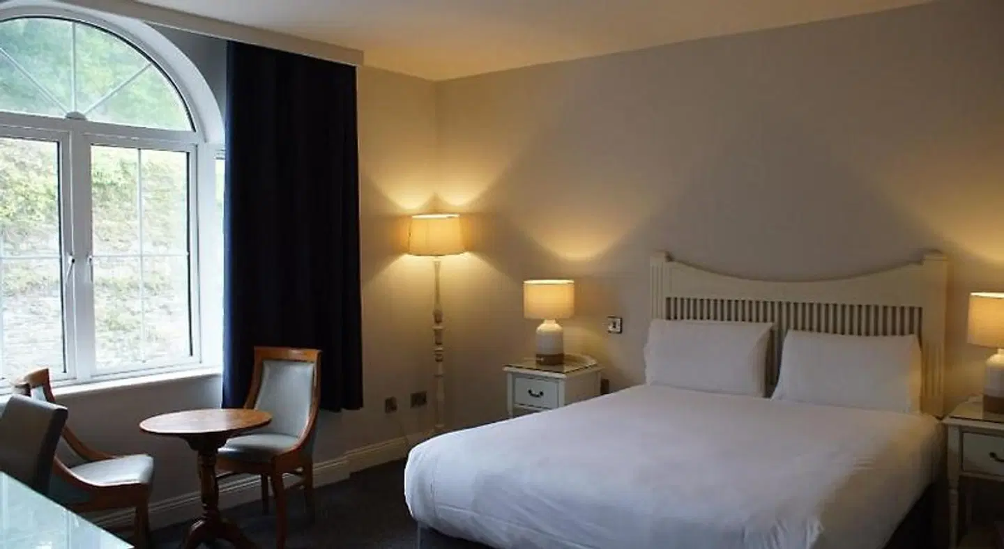 WatersEdge ROOM_EXAMPLE
