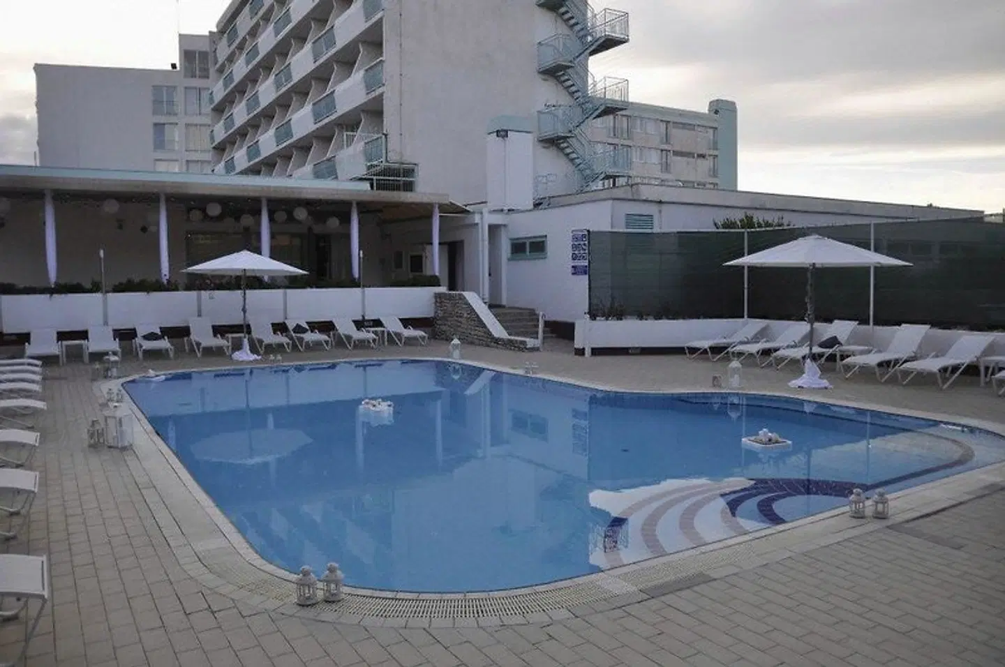 Pula OUTDOOR_POOL