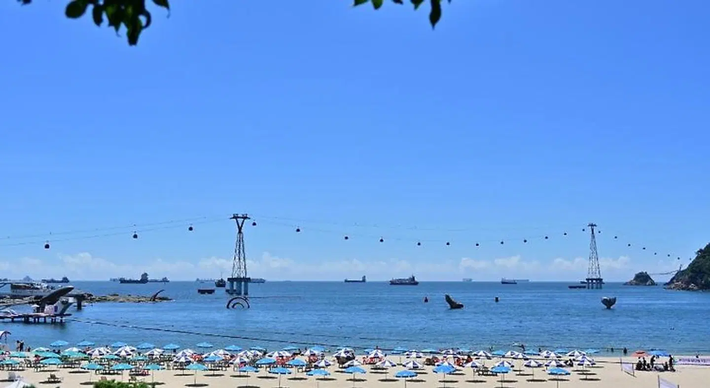 Wyndham Grand Busan Strand