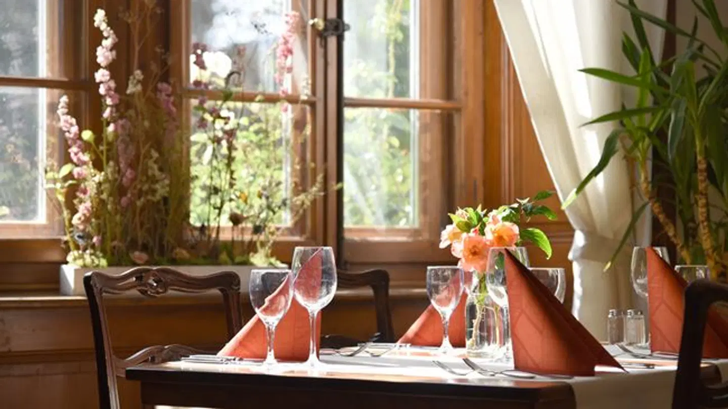 De l'Aigle Restaurant