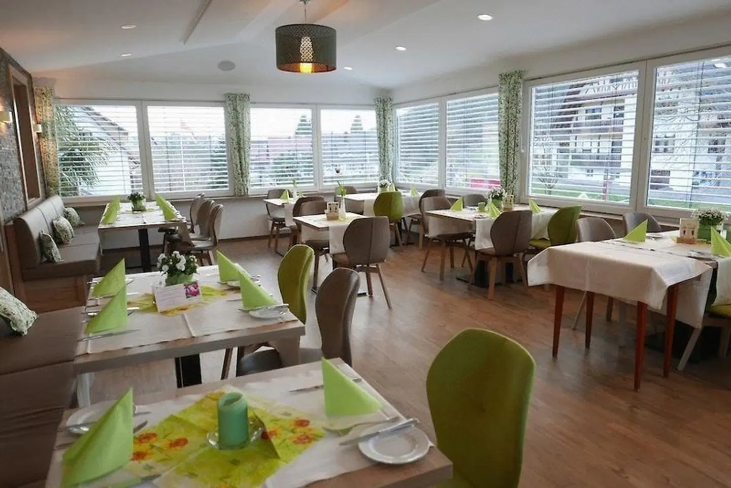 Salmen Restaurant
