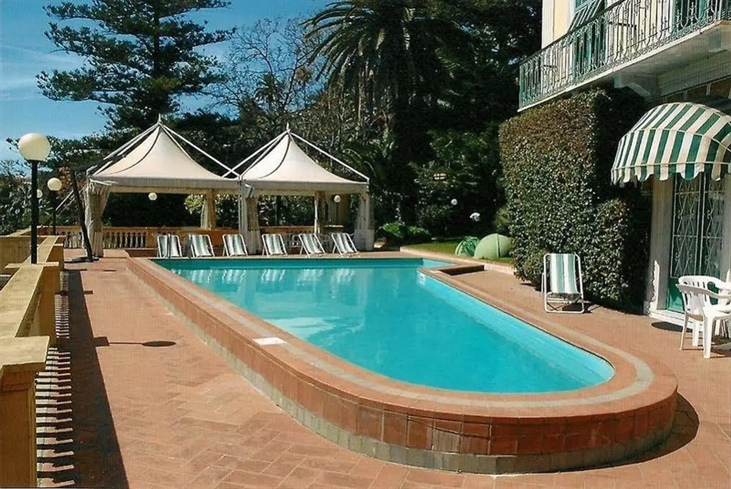Miramare OUTDOOR_POOL