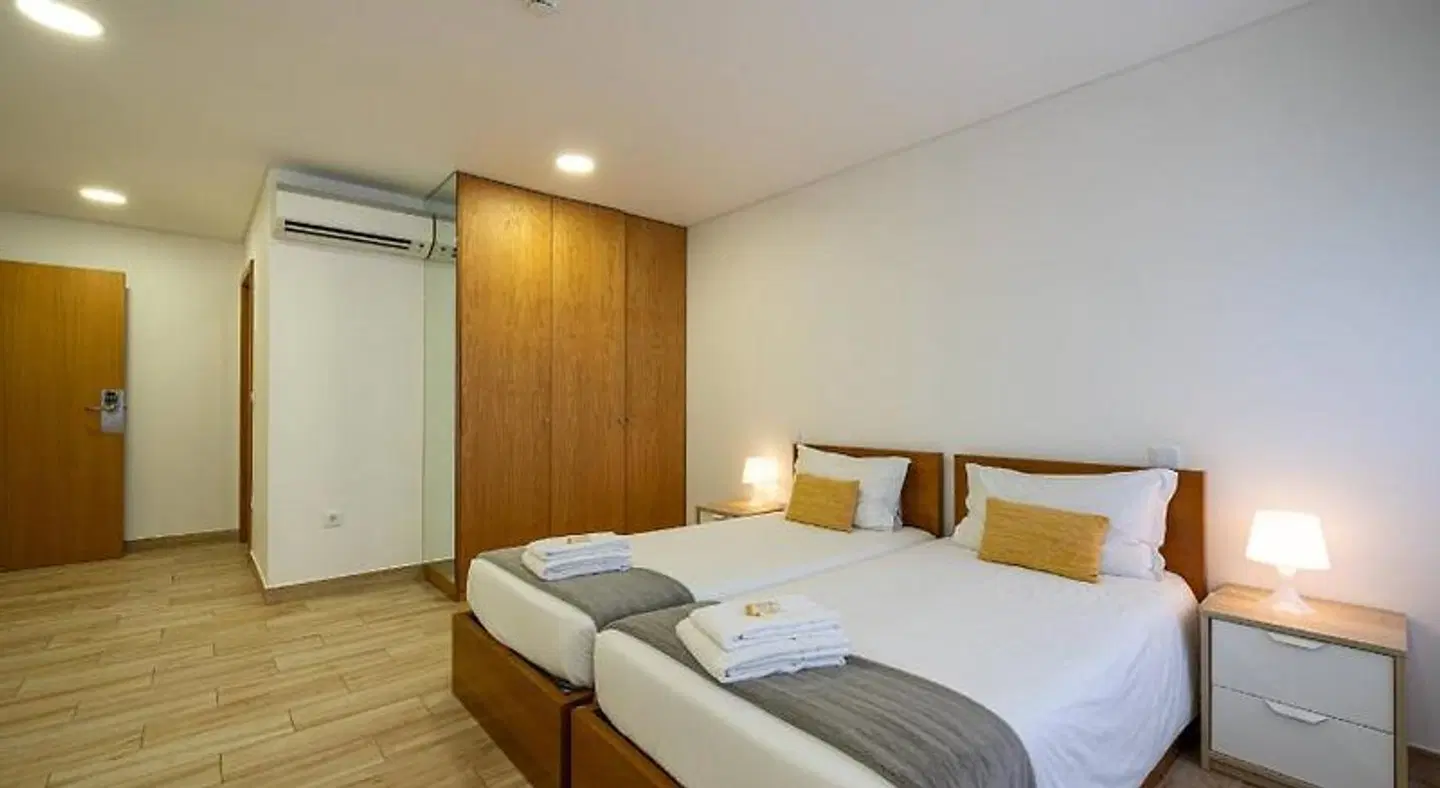 Central Suites ROOM_EXAMPLE