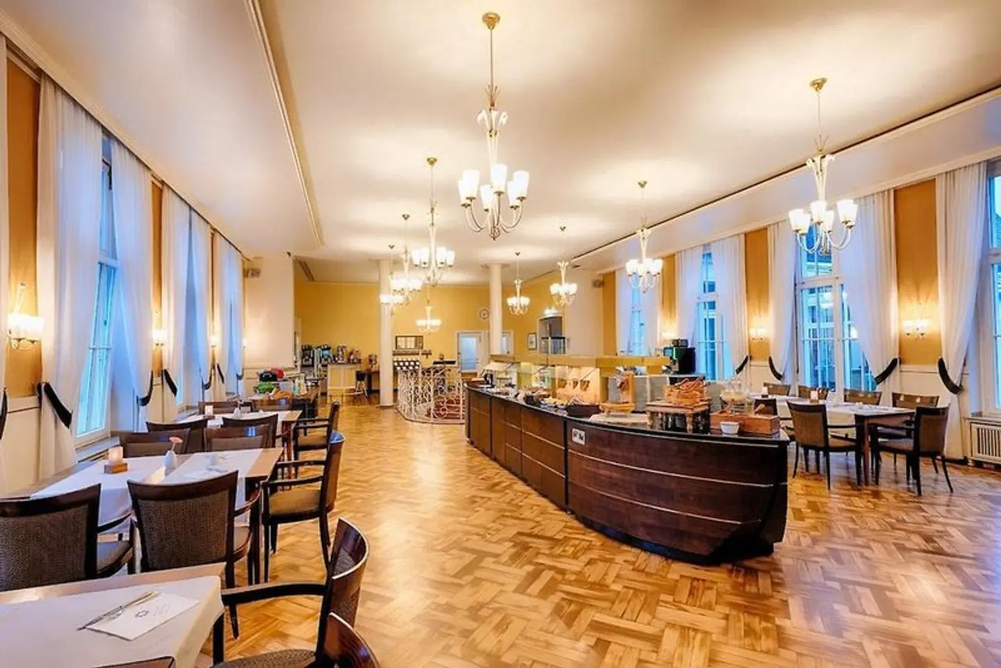 Welcome Hotel Meschede Bar