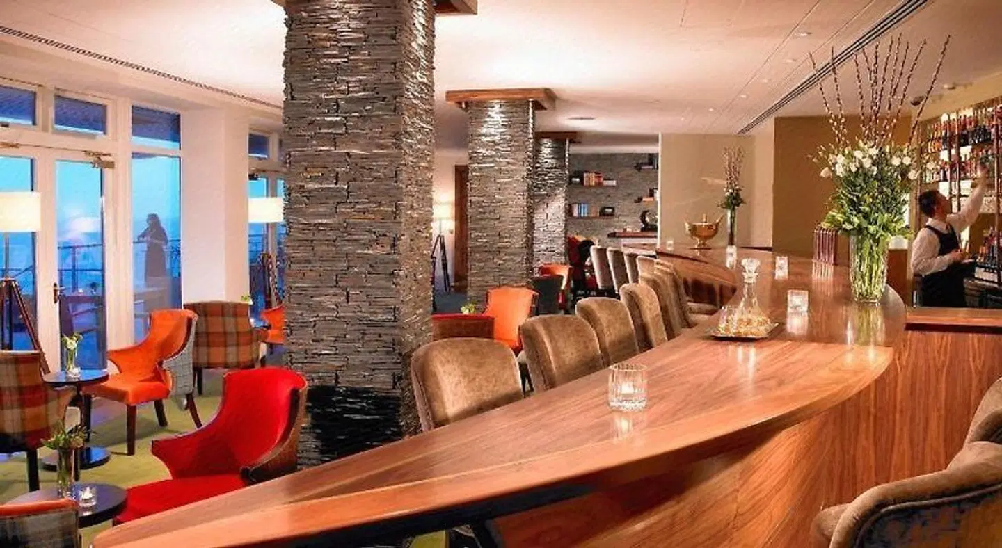 Cliff House Hotel Bar
