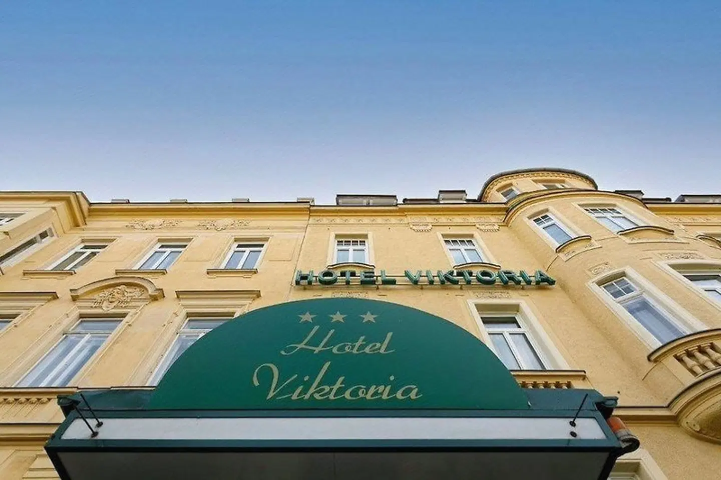 Hotel Viktoria EXTERIOR