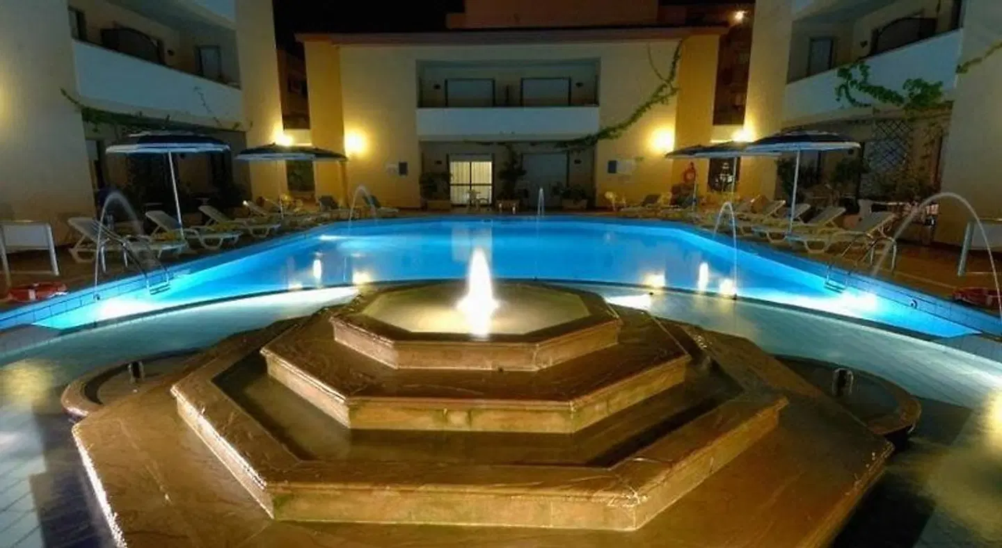 Residence Picalè Hallenbad