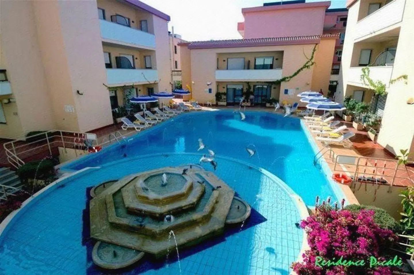 Residence Picalè OUTDOOR_POOL
