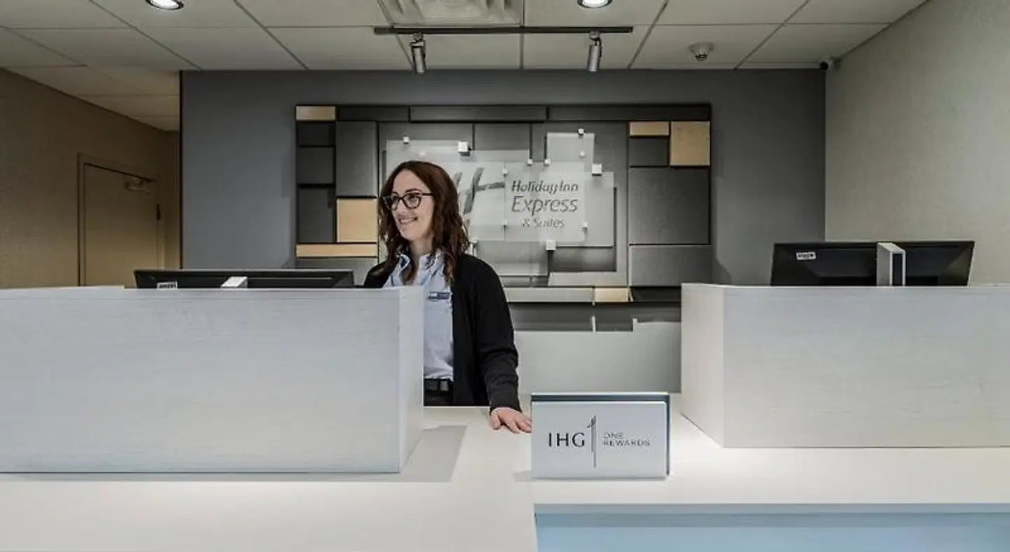 Holiday Inn Express & Suites Saint - Hyacinthe by IHG LOUNGE_LOBBY