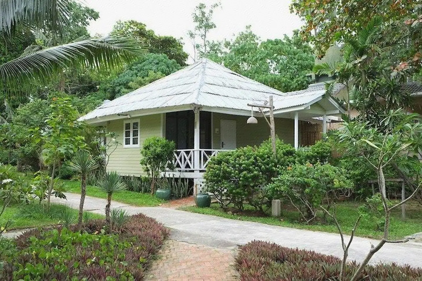 King's Garden Resort EXTERIOR