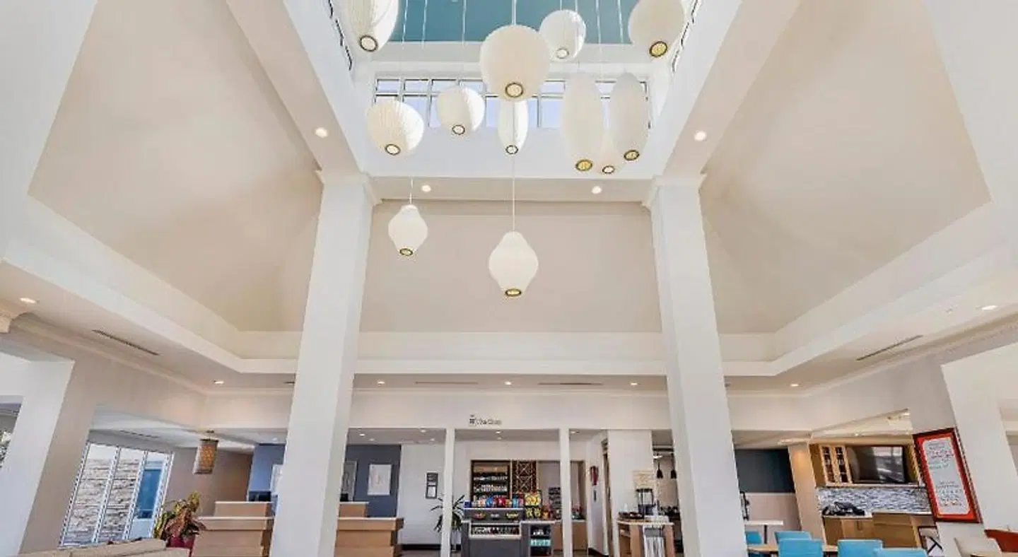 Hilton Garden Inn Colorado Springs Airport LOUNGE_LOBBY
