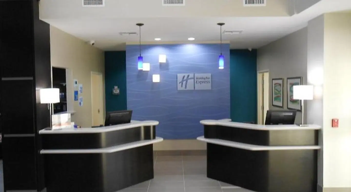 Holiday Inn Express & Suites Houston Northwest-Brookhollow by IHG LOUNGE_LOBBY