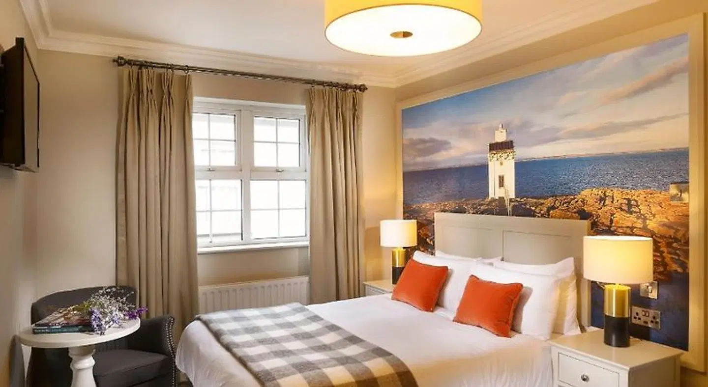 The Wild Atlantic Lodge ROOM_EXAMPLE