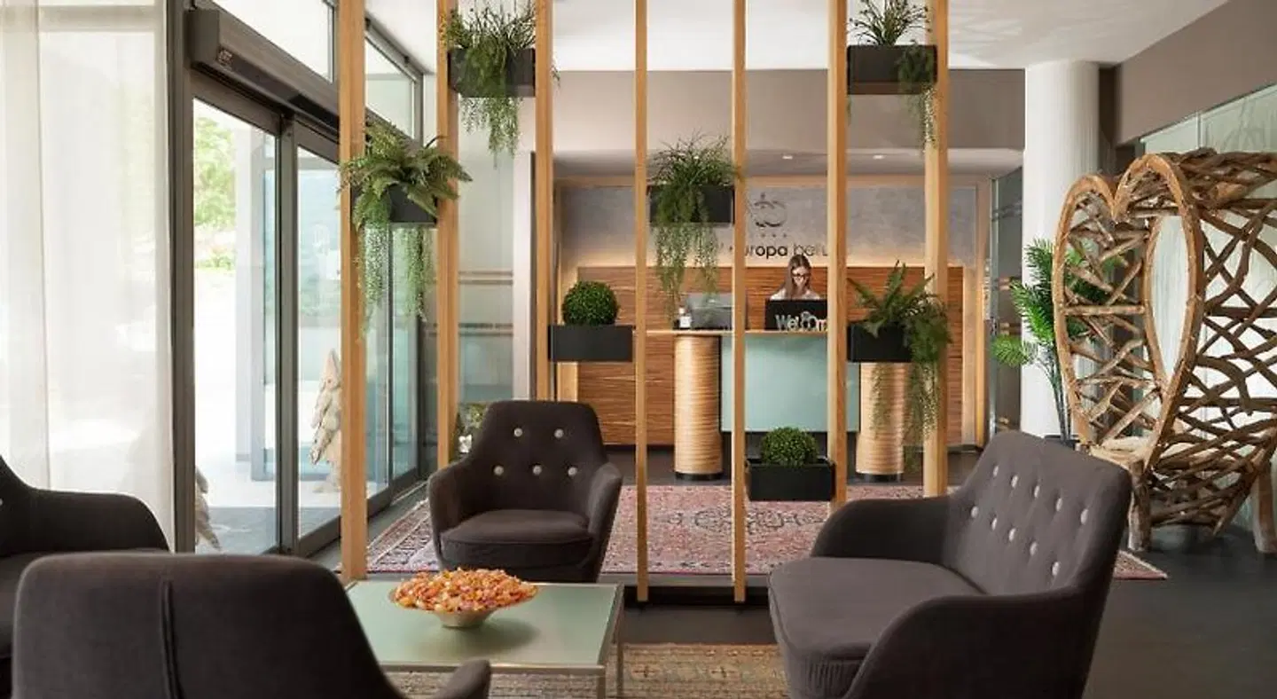 Europa Executive LOUNGE_LOBBY