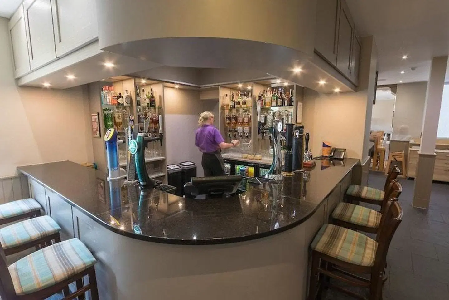 Northern Sands Hotel Bar