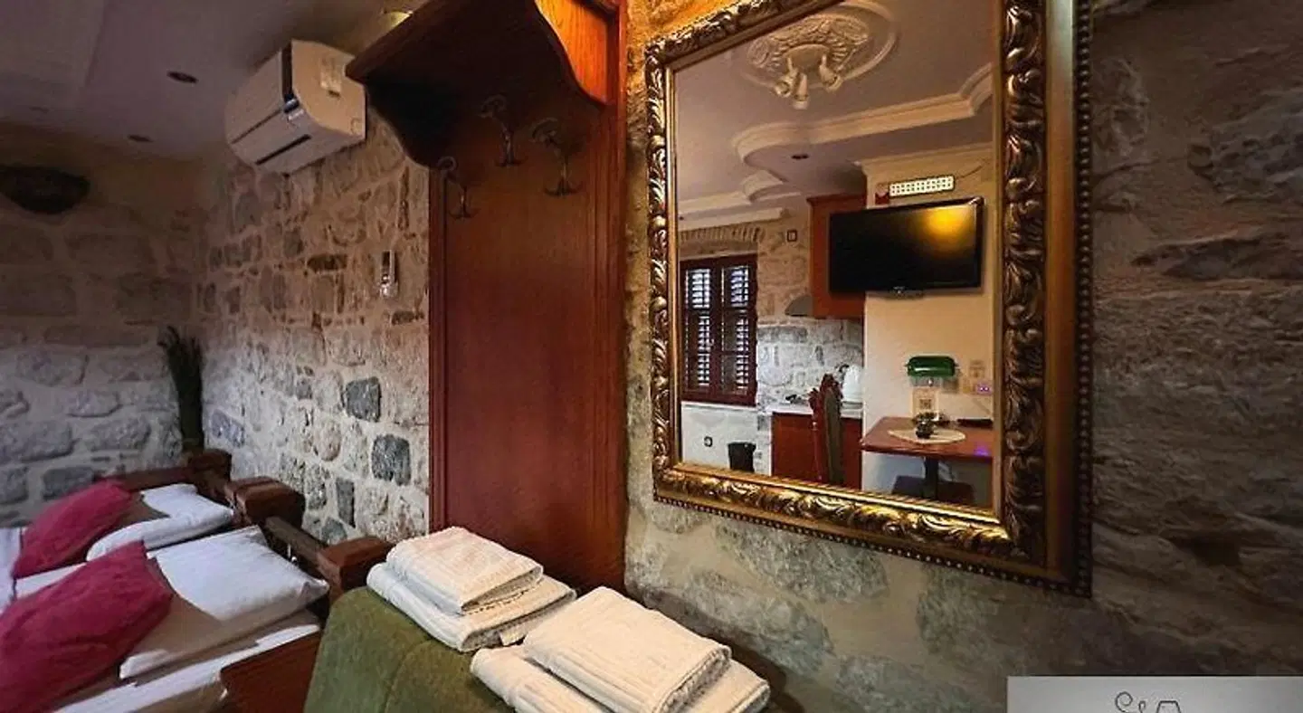 Apartments Wine House Old Town LOUNGE_LOBBY