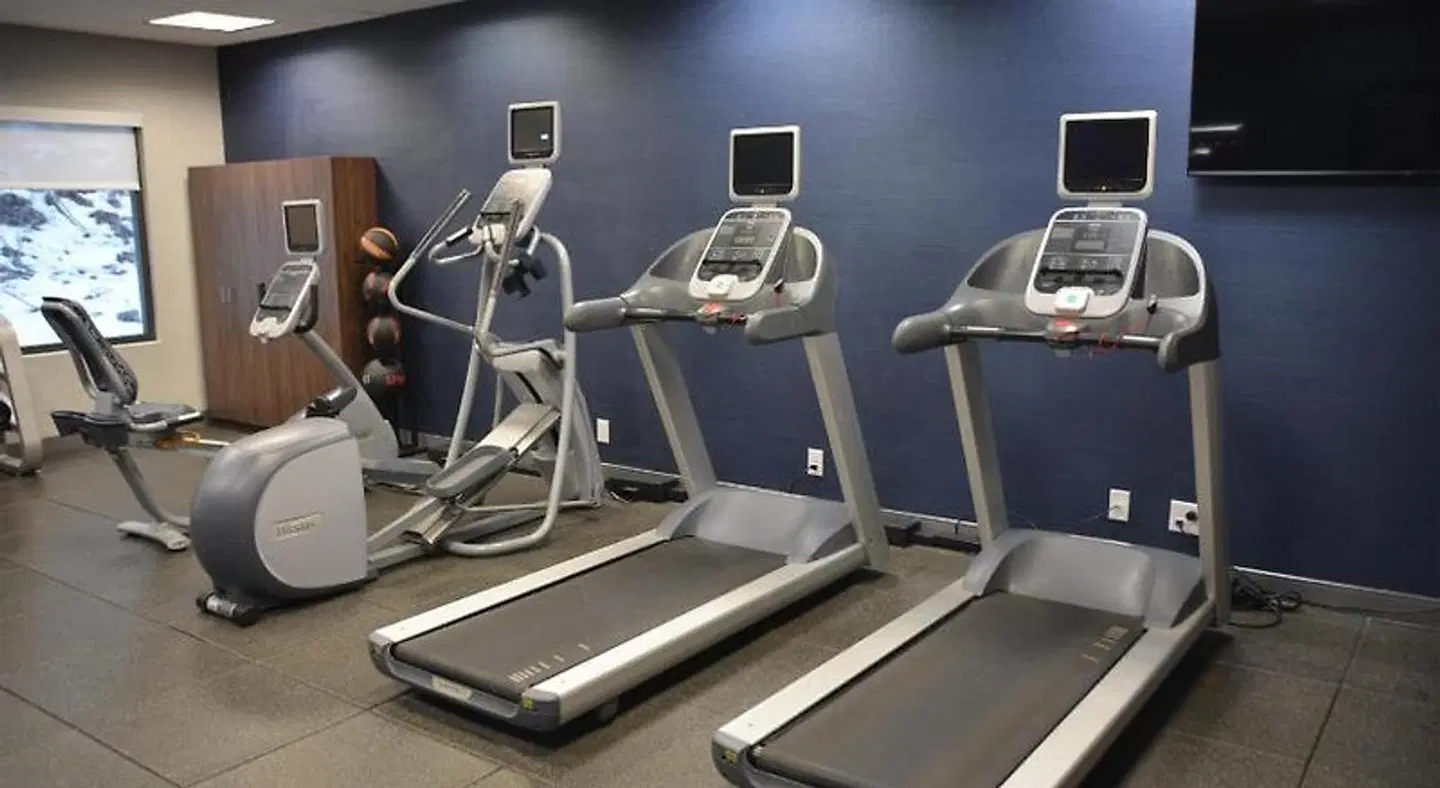 Hampton Inn Cambridge SPORTS_AND_LEISURE