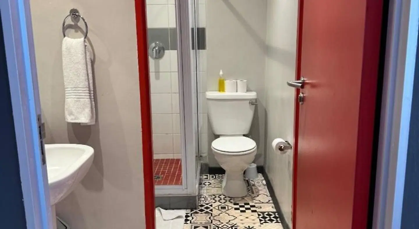 91 Loop Badezimmer