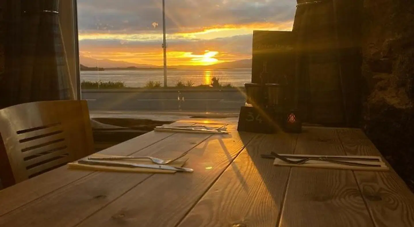 Oyster Inn Connel HEALTH_BEAUTY