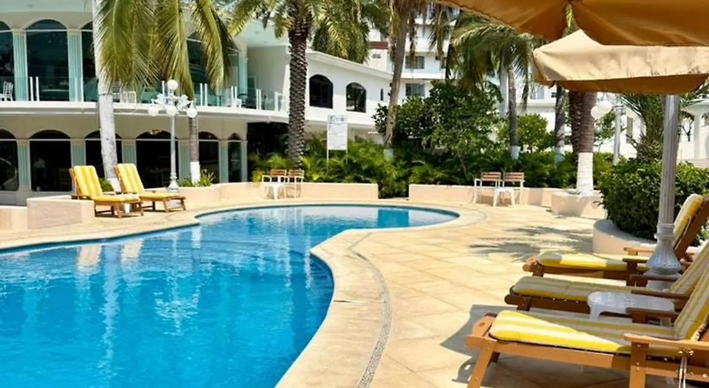 Costa Azul OUTDOOR_POOL