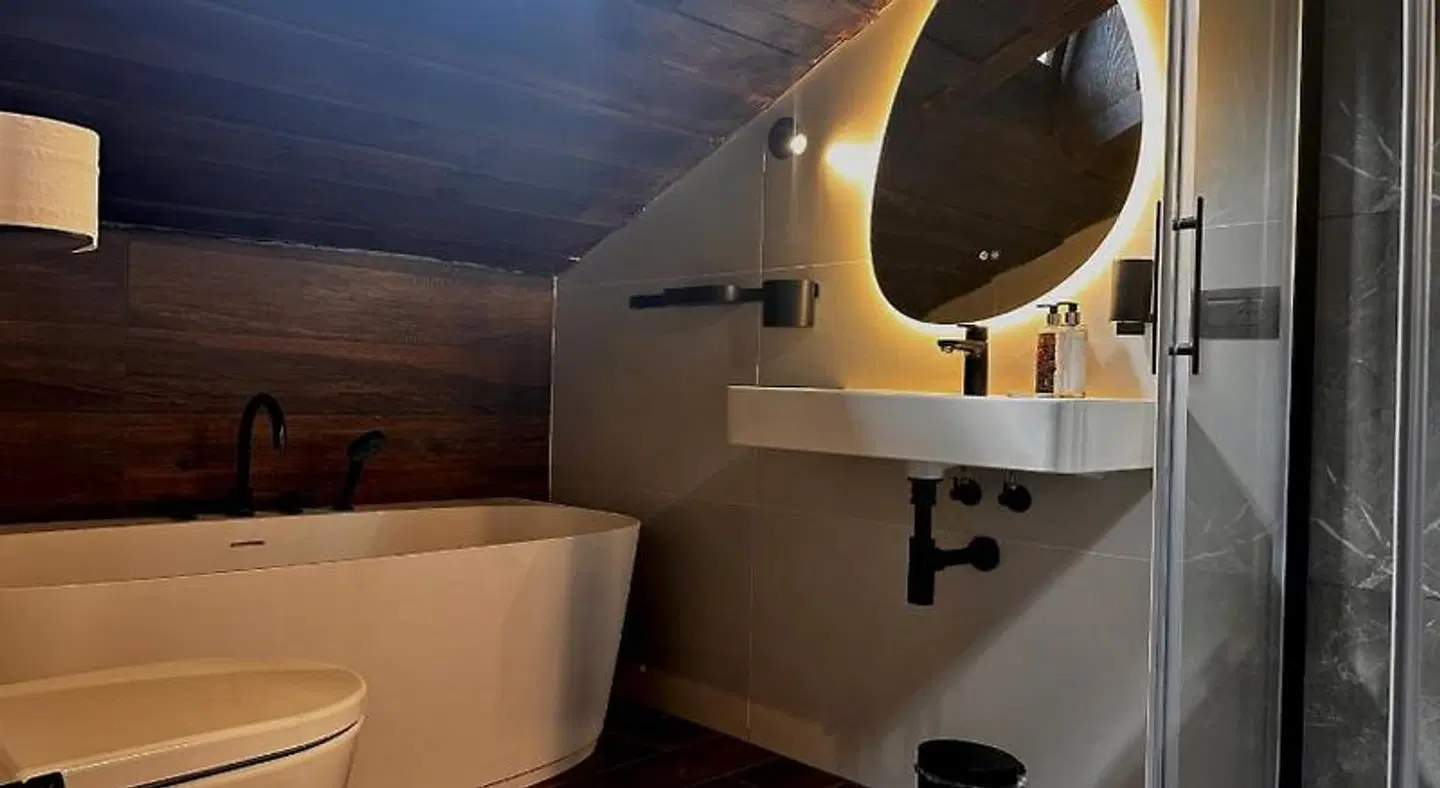 Hotell Millefiori- Alpine Event Lodge Badezimmer